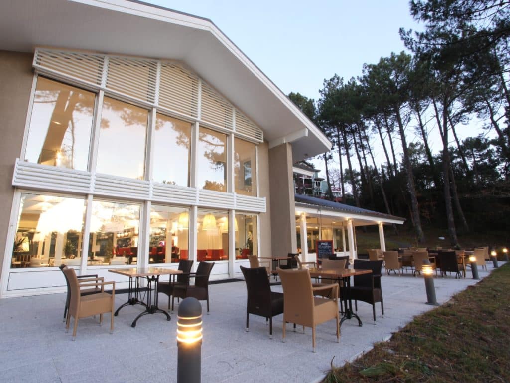 restaurant terrasse club-house golf de Seignosse