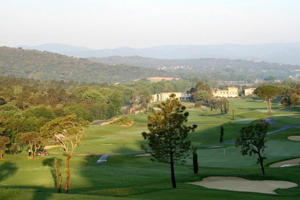 Trou n°9 golf club de Sain Tropez Parcours de golf