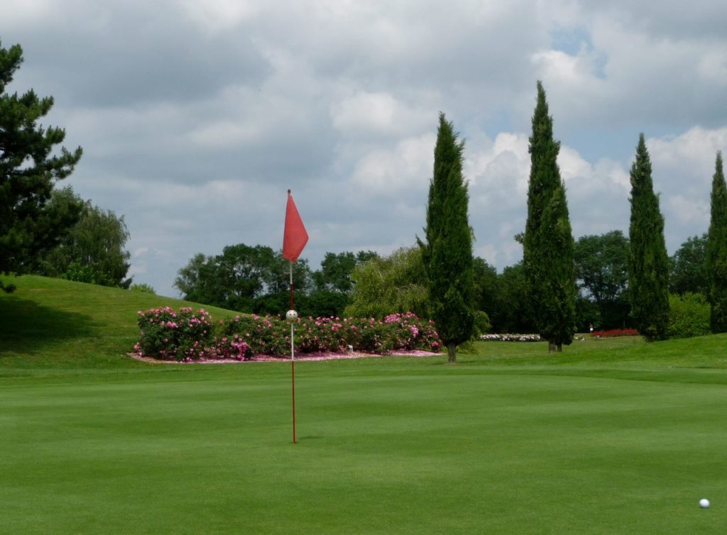 Golf Public De Chalon sur Saône Parcours de golf 18 trous