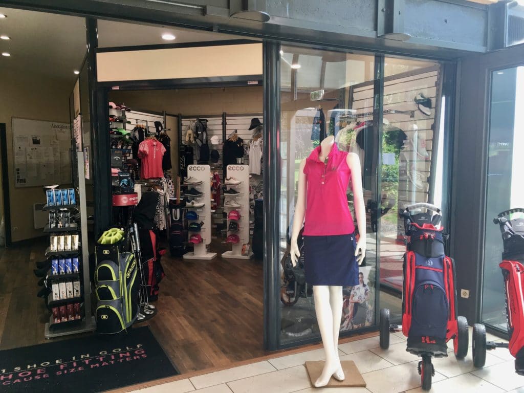 Pro-Shop-Golf-de-Rouen-la-Forêt-Verte