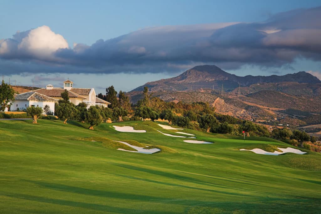 Finca Cortesin Casares, Espagne hotel golf & Spa Vue montagne maisons sur golf