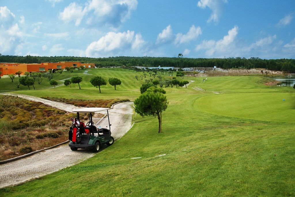 OBIDOS, LISBON Bom Sucesso Golf Course Golfette voiturette