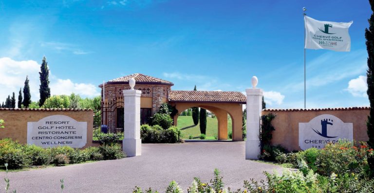 Chervò Golf Hotel Spa & Resort San Vigilio Entree du golf