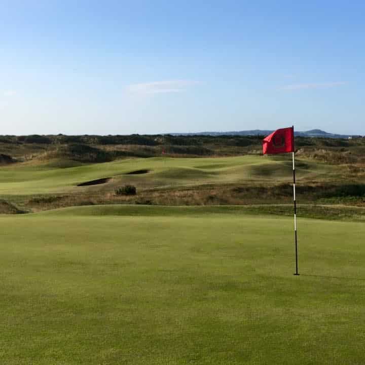 The Island Golf Club Green drapeau rouge