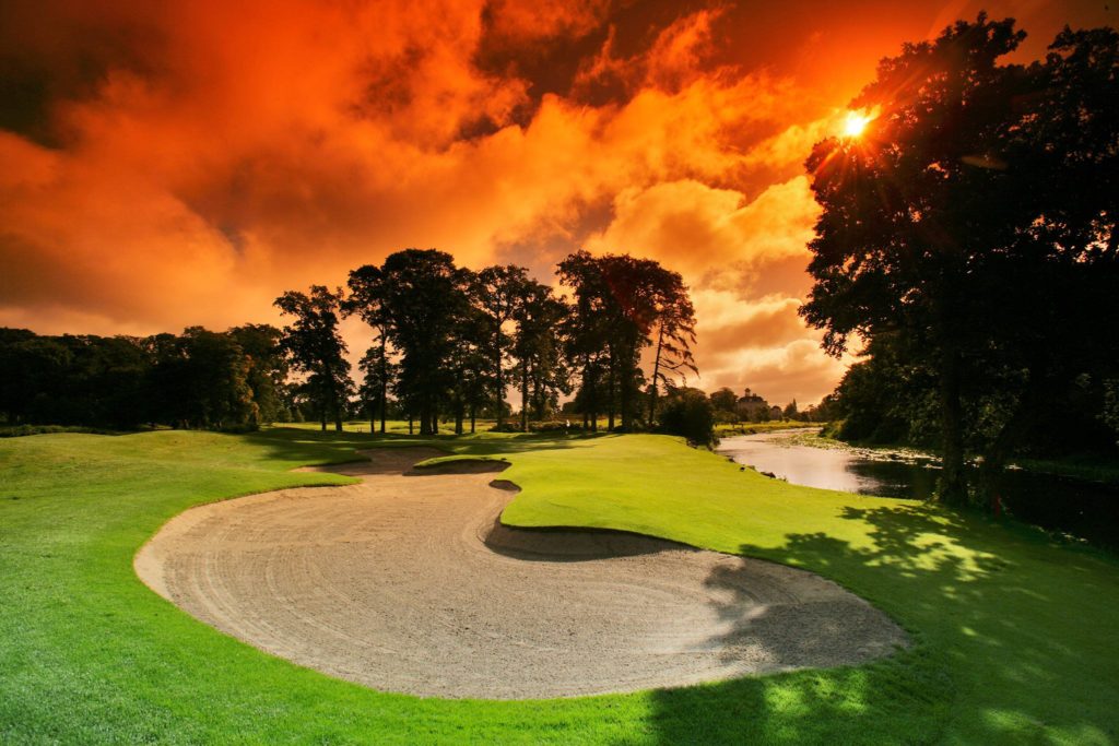The K Club Golf Resort coucge de soleil sur parcours de golf
