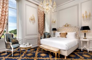 Alexandra Palace - Younan Collection, Mazières-en-Gâtine Chambre Deluxe King avec vue sur le parcours de golf