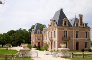 Alexandra Palace - Younan Collection, Mazières-en-Gâtine Vue Chateau