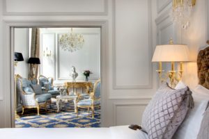 Alexandra Palace - Younan Collection, Mazières-en-Gâtine chambre Suites Salon