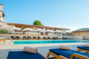 Hôtel Dolce Fregate Provence spa massage piscine detente