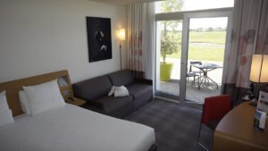Novotel Saint Quentin Golf National chambre vue sur parcours de golf Albatros 18 trous