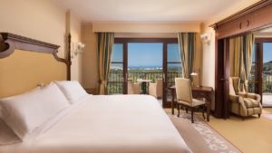Castillo Hotel Son Vida, a Luxury Collection Hotel Chambre vue mer vue parcours de golf