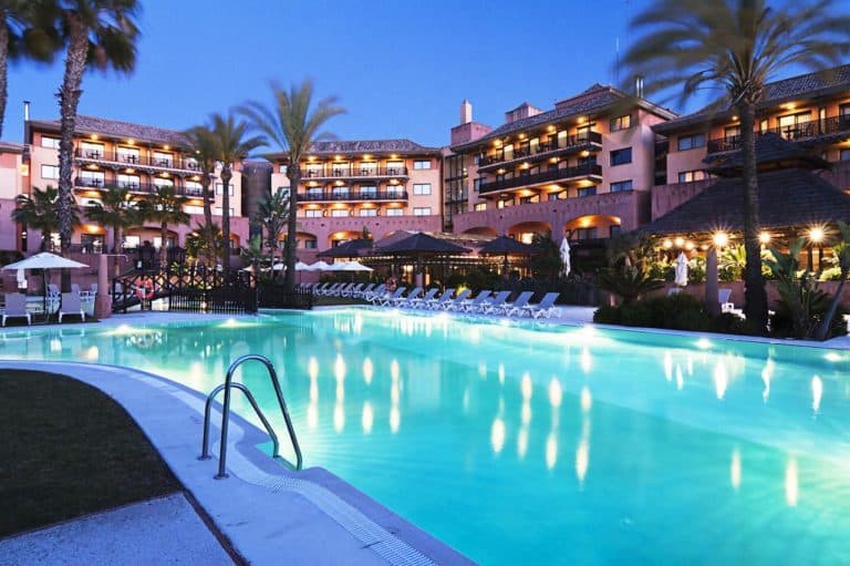DoubleTree by Hilton Islantilla Beach Golf Resort Hotel coucher de soleil