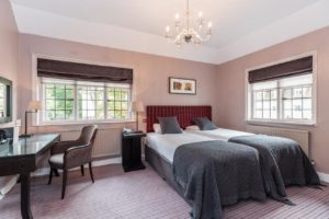Guildford:Woking Gorse Hill Hotel Chambre lits jumeaux standard
