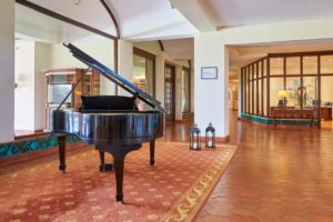Penina Hotel & Golf Resort Piano Bar
