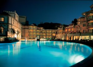 Pestana Miramar Garden & Ocean Hotel Hotel nuit piscine eclairee