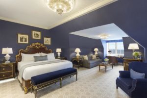 Trump Turnberry, A Luxury Collection Resort, Scotland Chambre Suite couleur bleu fonce