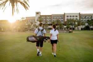 Valle Del Este Golf Resort Couple golfeur