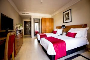 Chambre Suite lit touble tv Wifi Confort Adam Park Marrakech Hotel & Spa