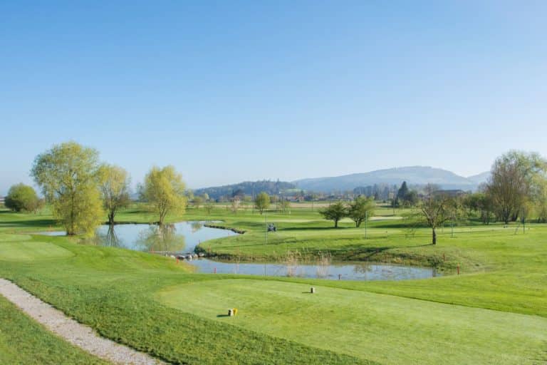 Golf Club Aaretal parcours de golf 9trous suisse Berne Vue Generale