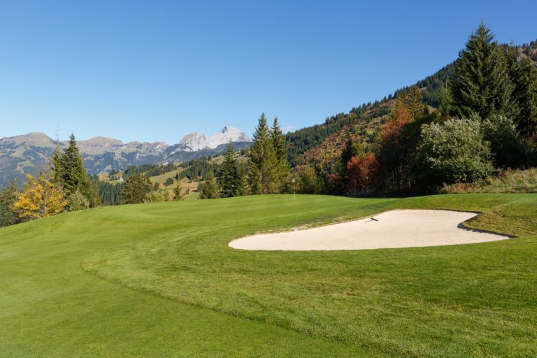 Golfclub Gstaad-Saanenland Parcours de golf de Montagne en suisse