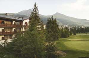 Hotel Waldhuus Davos vue sur le parcours de golf 18 trous