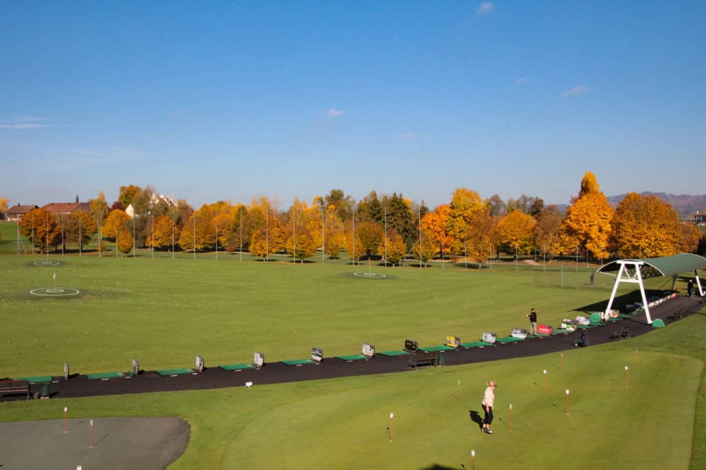practice driving range putting green Golf Club Bubikon
