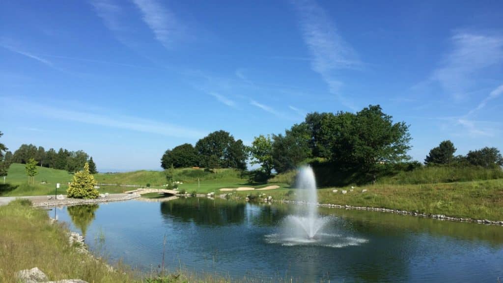 Golf & Country Club Blumisberg parcours de golf en suisse lac obstacle d'eau