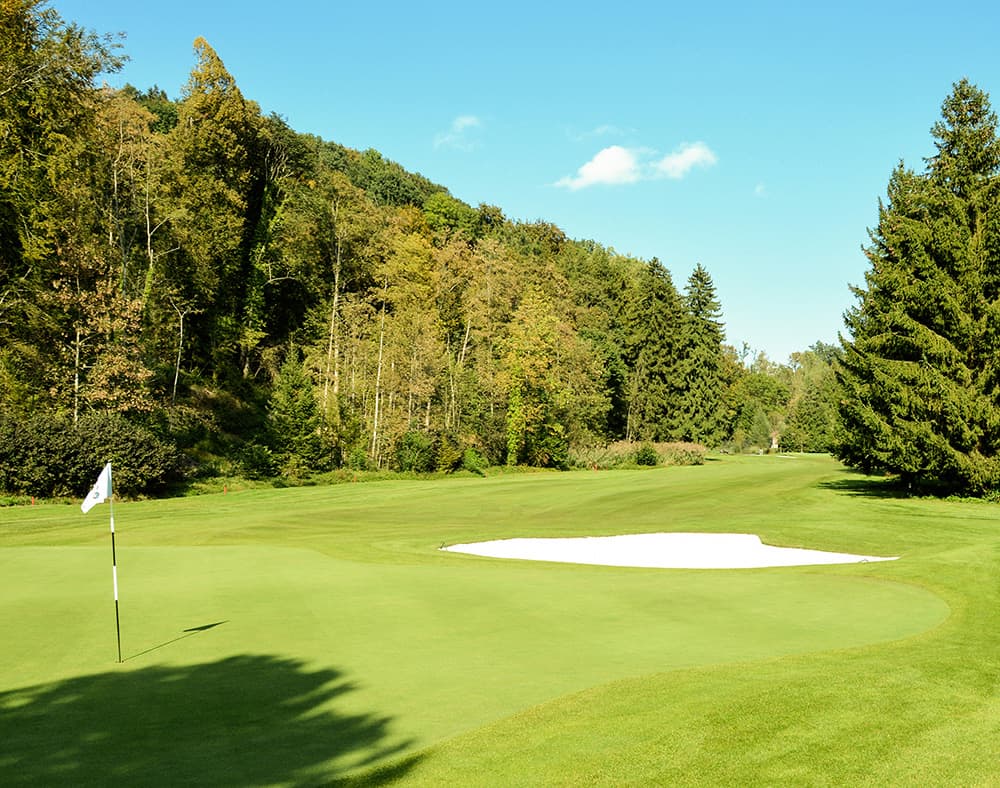 Ostschweizerischer Golf Parcours de golf 18 trous green fairway