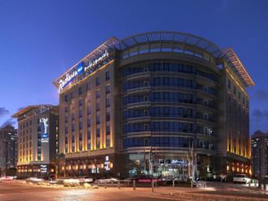Radisson Blu Hotel, Dubai Media City Facade hotel