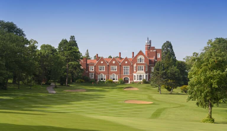 Finchley Golf Club club house